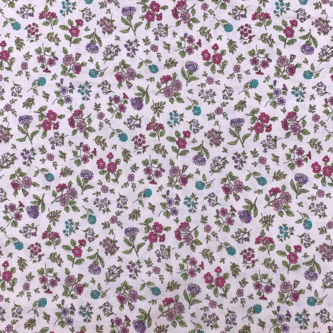 イブキ秋の小花柄Cピンク系N-99096-2シーチング生地(3)(30cm以上10cm単位切り売り)「在庫限り」
