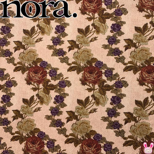 ジャガード織風の薔薇の花Aサーモンピンク系シーチング生地10cm単位切り売りFR1179-AノラNORA.（221）「在庫限り」