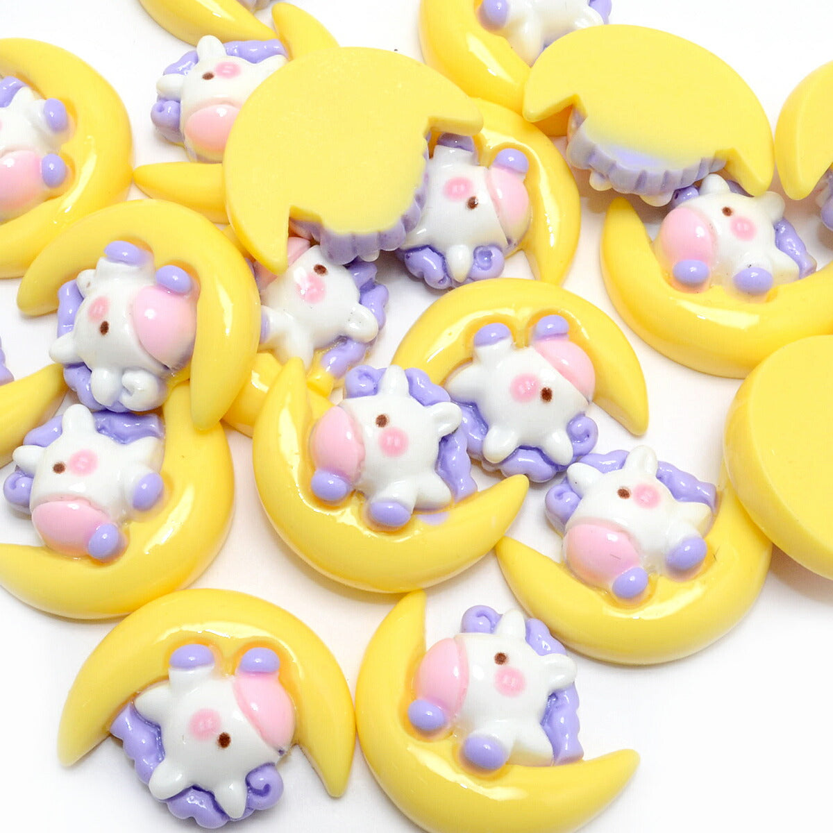 デコパーツゆめかわ月とユニコーン4個