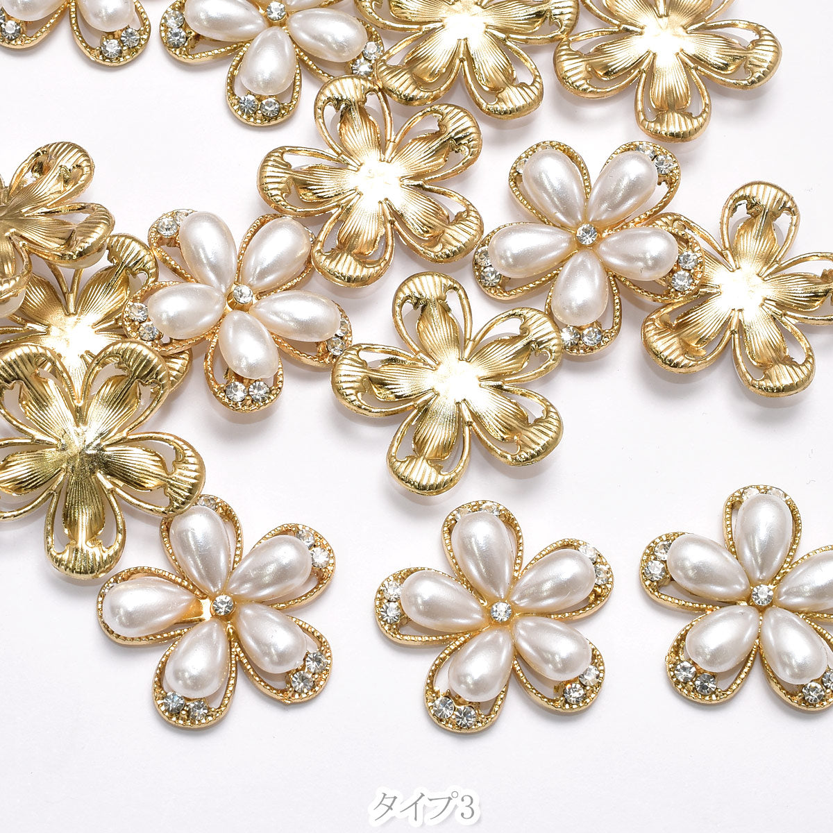 アクセサリーパーツ　丸いパールのお花パーツ　1個