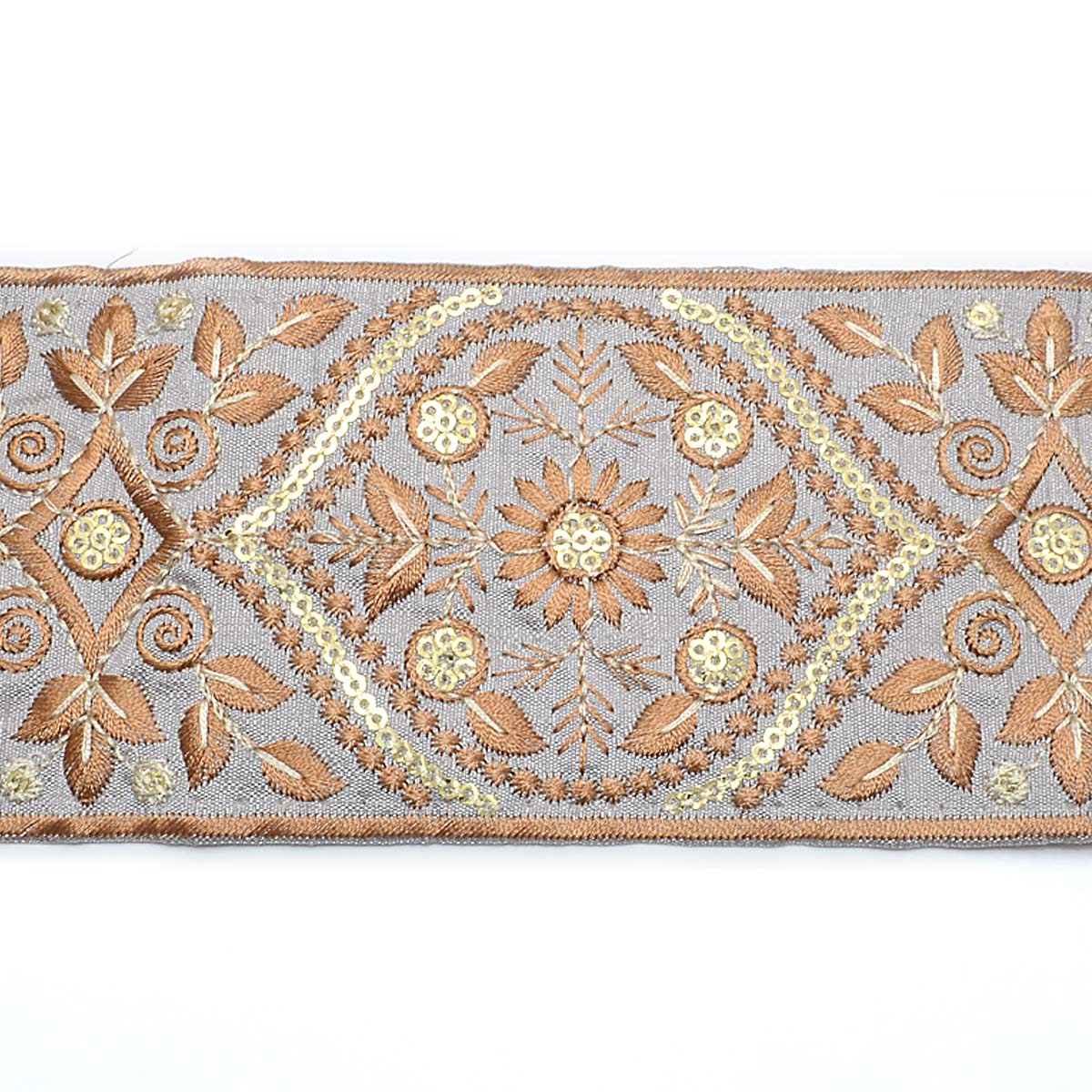 インド刺繍リボン　金のスパンコール付きブラウンの植物柄リボン　幅80mm　約13cm単位　切り売り　「在庫限り」