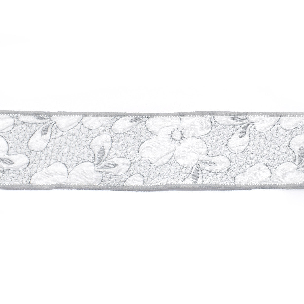 ぷっくりエンボス加工の白いお花リボン　幅38mm　1m単位　切り売り　(2m以上)　　「在庫限り」★