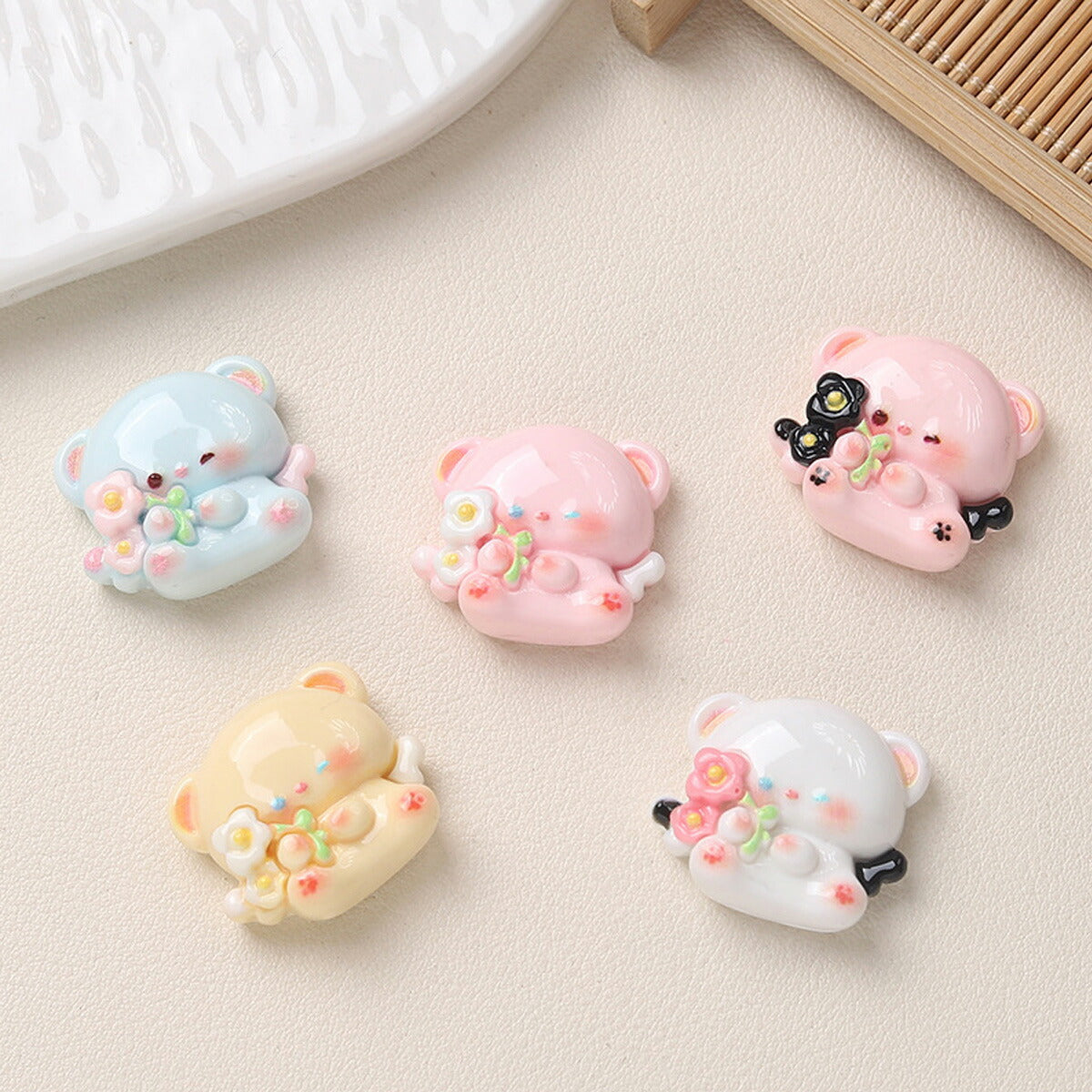 デコパーツ天使のくまちゃんパーツ4個「在庫限り」