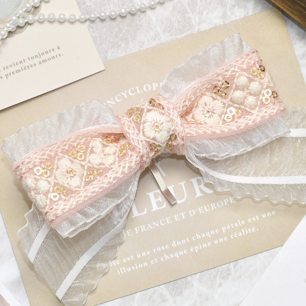 インド刺繍リボンスパンコールとお花のひし形タイルリボン幅25mm10cm単位切り売り(30cm以上)
