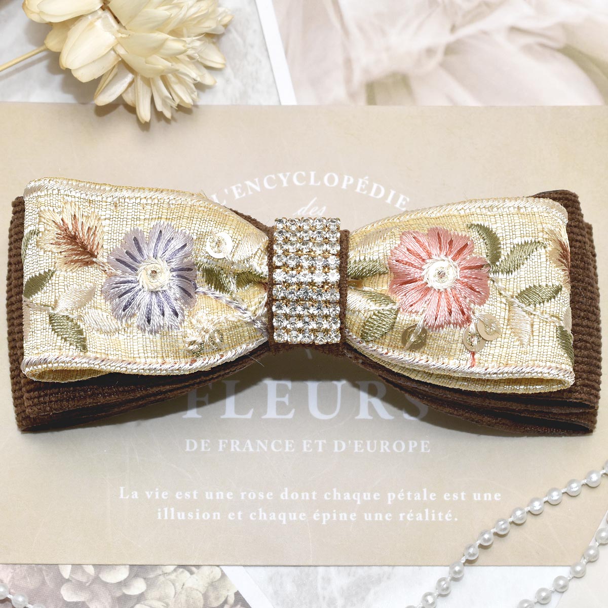 インド刺繍リボンゴールドスパンコール付き優雅な花柄刺繍リボン幅30mm10cm単位切り売り(30cm以上)