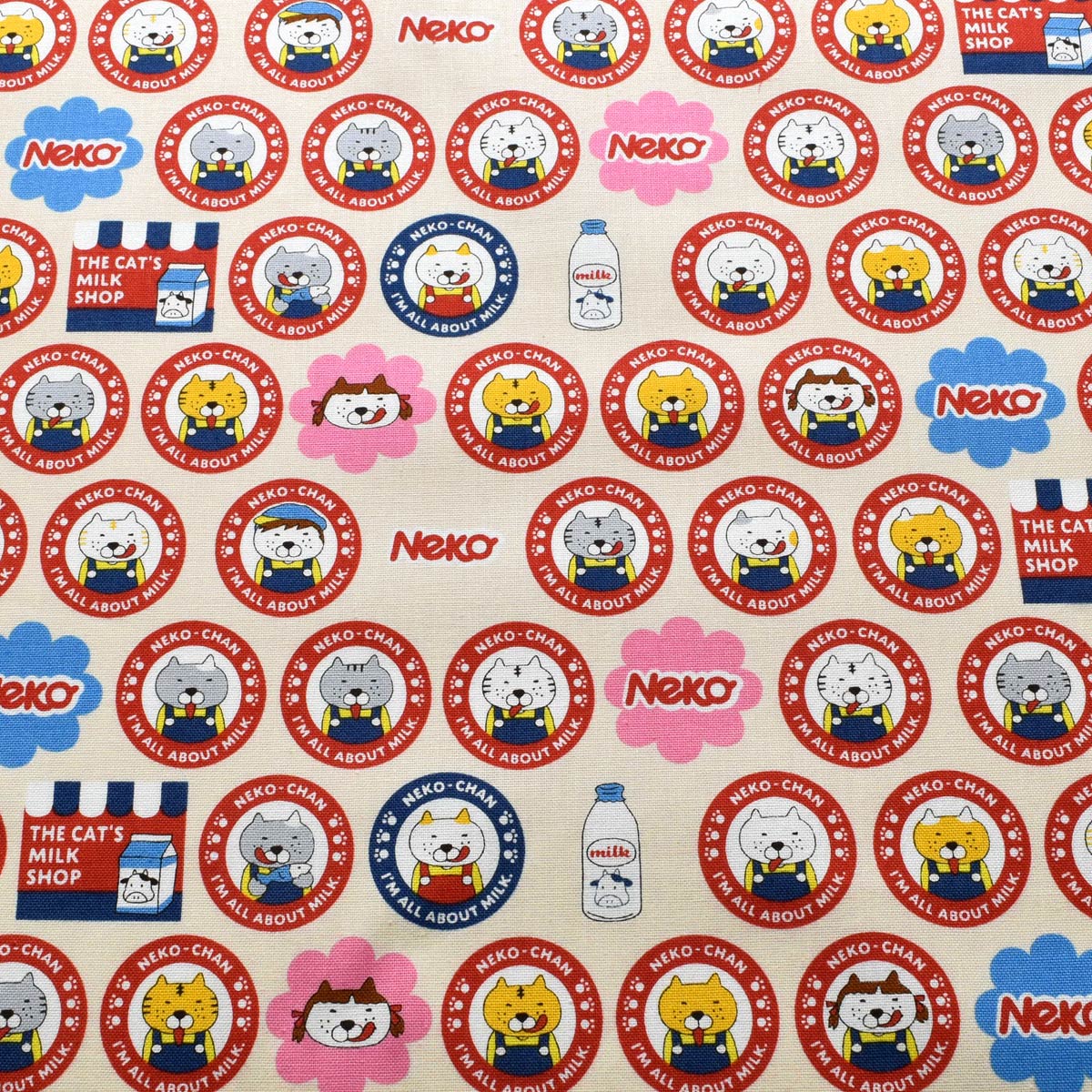 ペロネコ　コットンキャンバス生地　 KTS7185　コットンこばやし　(30cm以上10cm単位切り売り)