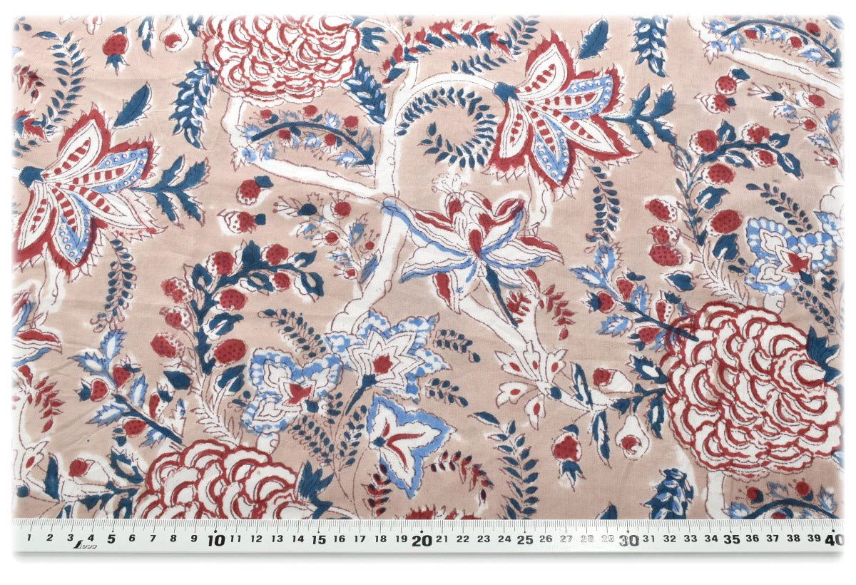 インド綿赤い花とベリーキャンブリック生地HSK816-6カナヤス(221)(30cm以上10cm単位切り売り)