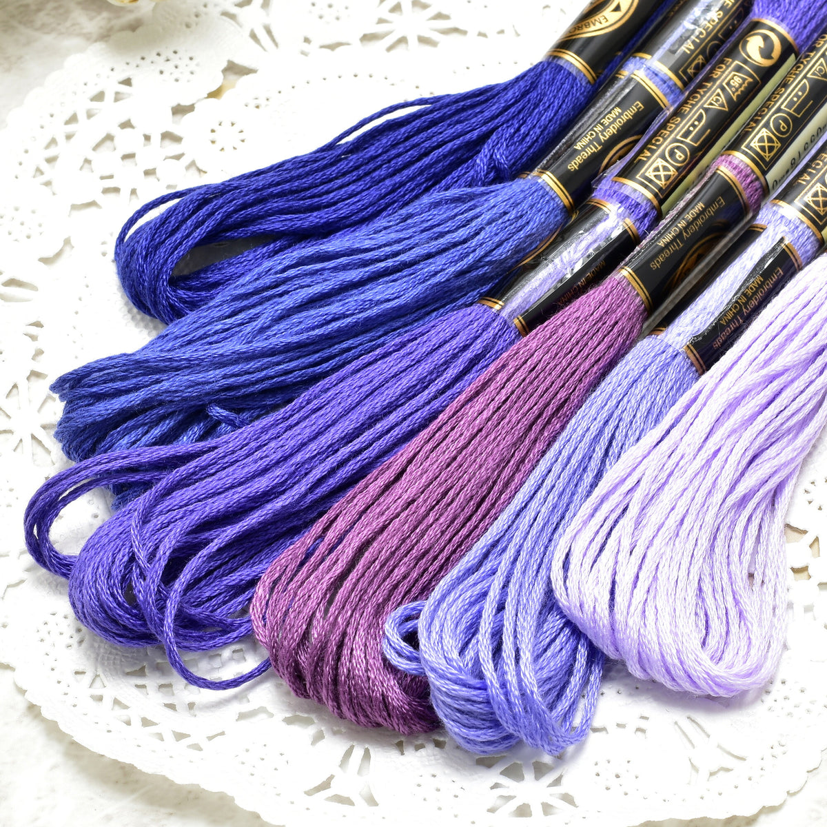 刺繍糸25番6本撚り8m紫・青系